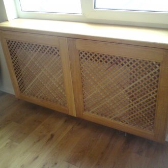 Дървена ограда