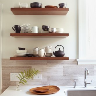 Рафтове за чинии