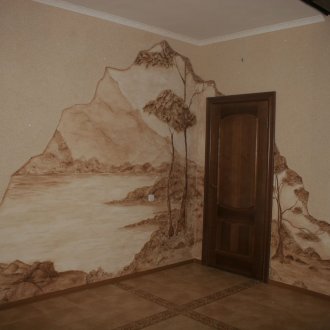 Врата в стил Арт Нуво в коридора