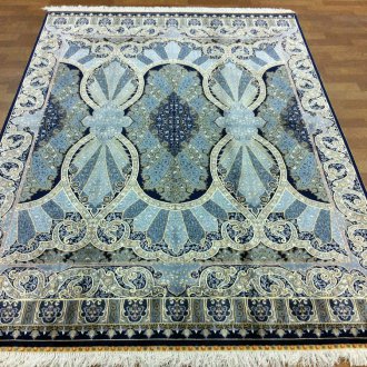 Турски килим в хола