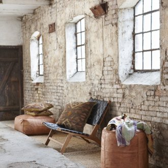 Тухлена стена в стил гръндж