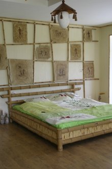 Бамбуков тапет в спалнята