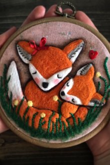 Обемна картина с бродерия