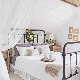 Метално легло в стил кънтри