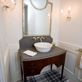 Оранжев проверен диван