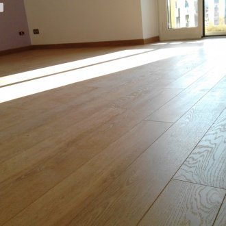 Ламинат под лек дъб с фаска