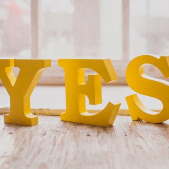 Букви в интериора