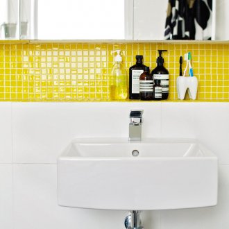 Niche bathroom cabinet