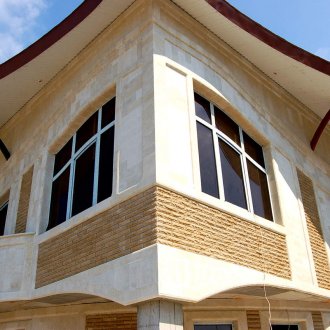 Фасадна облицовка с тухлени панели