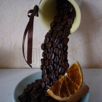 Чаша разливане на кафе