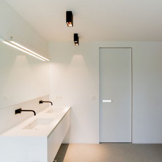 미니멀리즘 2019 복도