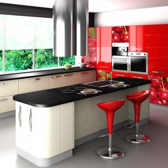 Светла кухня с червени елементи с пластмасови фасади