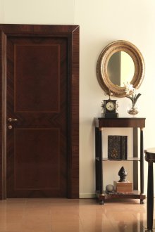 Класическа врата от палисандър
