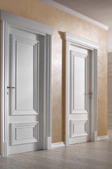 Класическа врата с ламарина