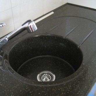 Мив от гранит