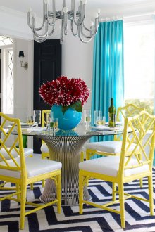 Красиви сини дълги завеси за кухнята