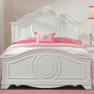 소녀를 위한 조각된 침대