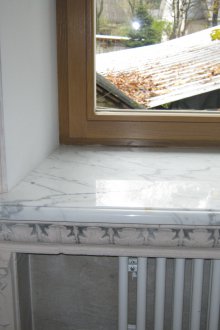 Мраморен перваз с вени