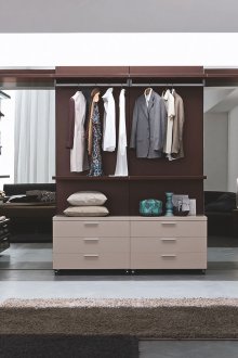 Голяма отворена съблекалня