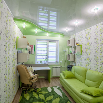 Suspended green ceiling