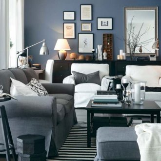 Сив диван в скандинавски стил