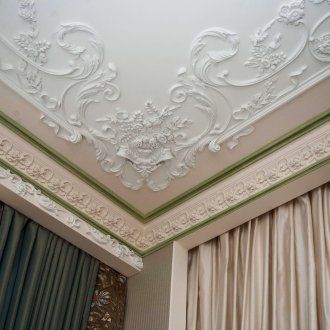 Класически гипсов таван