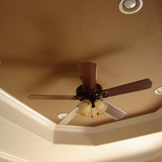 Гипсов композитен таван