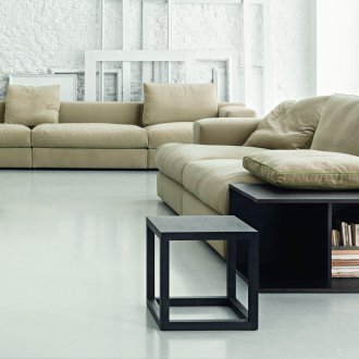 Диван в еко стил с рафтове