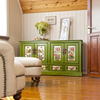 Тавански салон