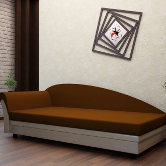 Кафяв диван таван