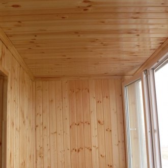 Таван за облицовка на балкона