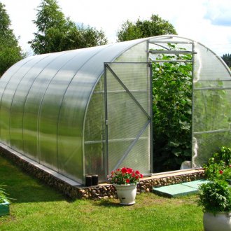 Поликарбонатно парниково отопление