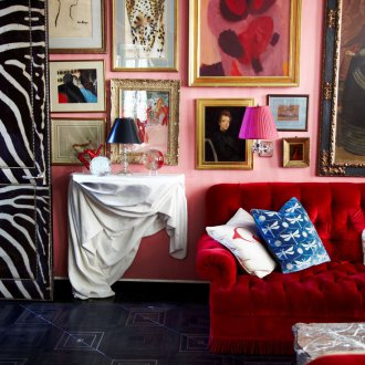 Паркет венге в хола