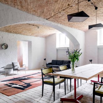 Brickwork on the ceiling in the loft interior