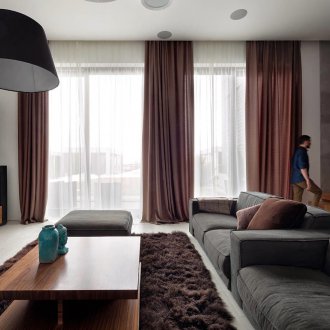 Кафяви ленени завеси