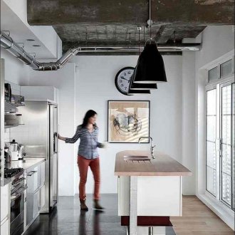 Сив таван в таванско помещение