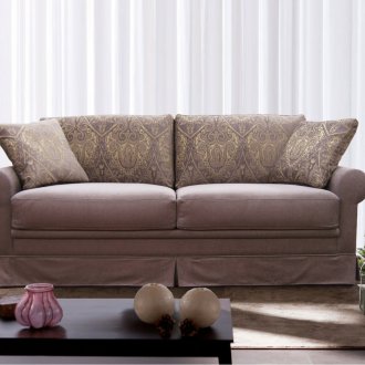 Тесен диван в хола