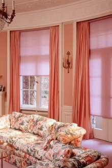 Розови щори