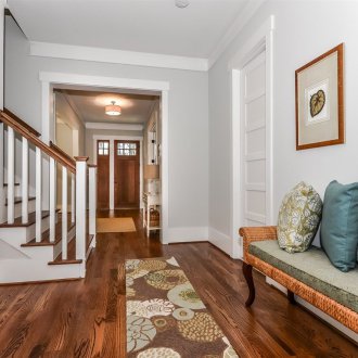 Плетена плетена в коридора