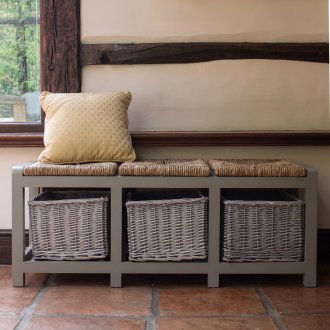 Пейка със седалка