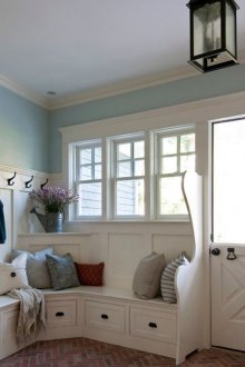 Ъглова тапицирана пейка