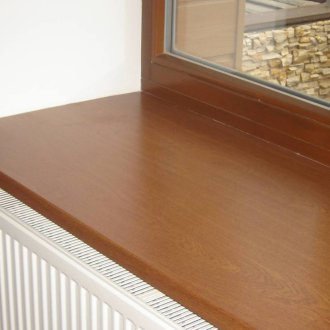 Декоративен перваз на прозорец за дърво