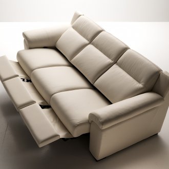 Кожен диван с рециклиране