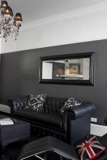 Черно-бяла всекидневна