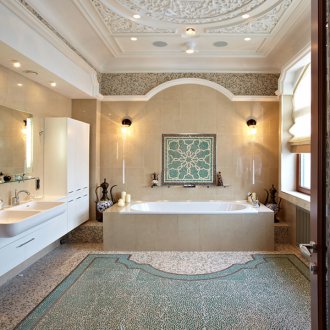 Лепило на тавана на банята