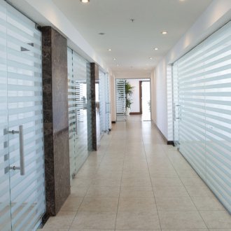 Матов слънцезащитен крем