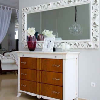 Neoclassical living room chest of drawers