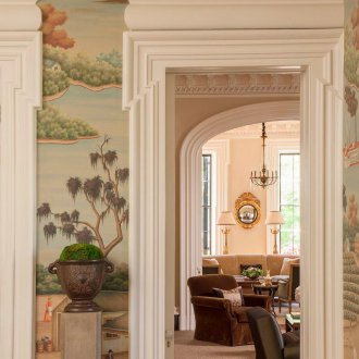 Тапет с картина в класически коридор