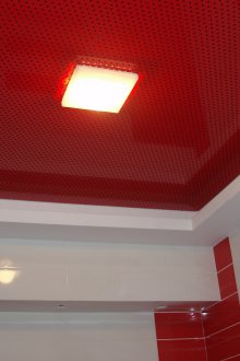 Издълбан окачен таван в банята