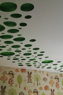 Резбован стреч зелен зелен таван